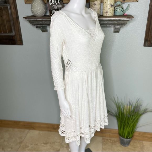 Free People 'To the Point' Lace Inset Crinkled Fit Flare Dress Size Small - Picture 14 of 15